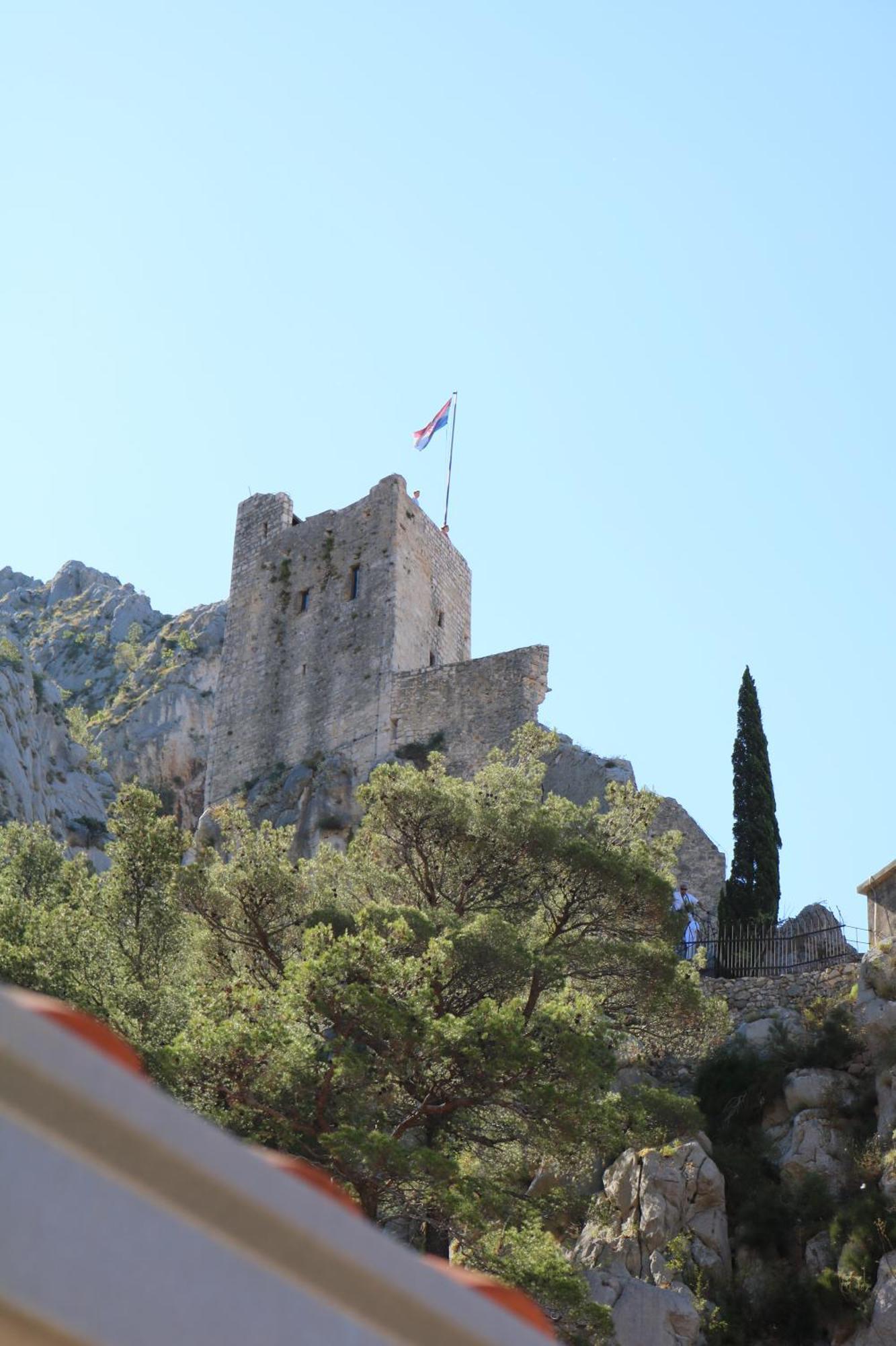 Apartments Dalmacija Omiš Exteriör bild